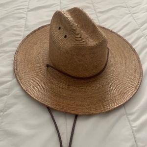 Brand new Hemlock Hat